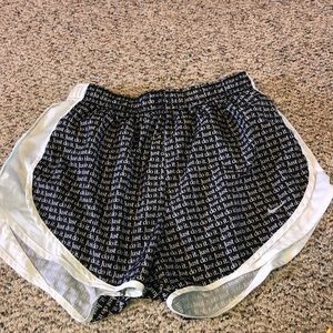 hardly worn nike shorts